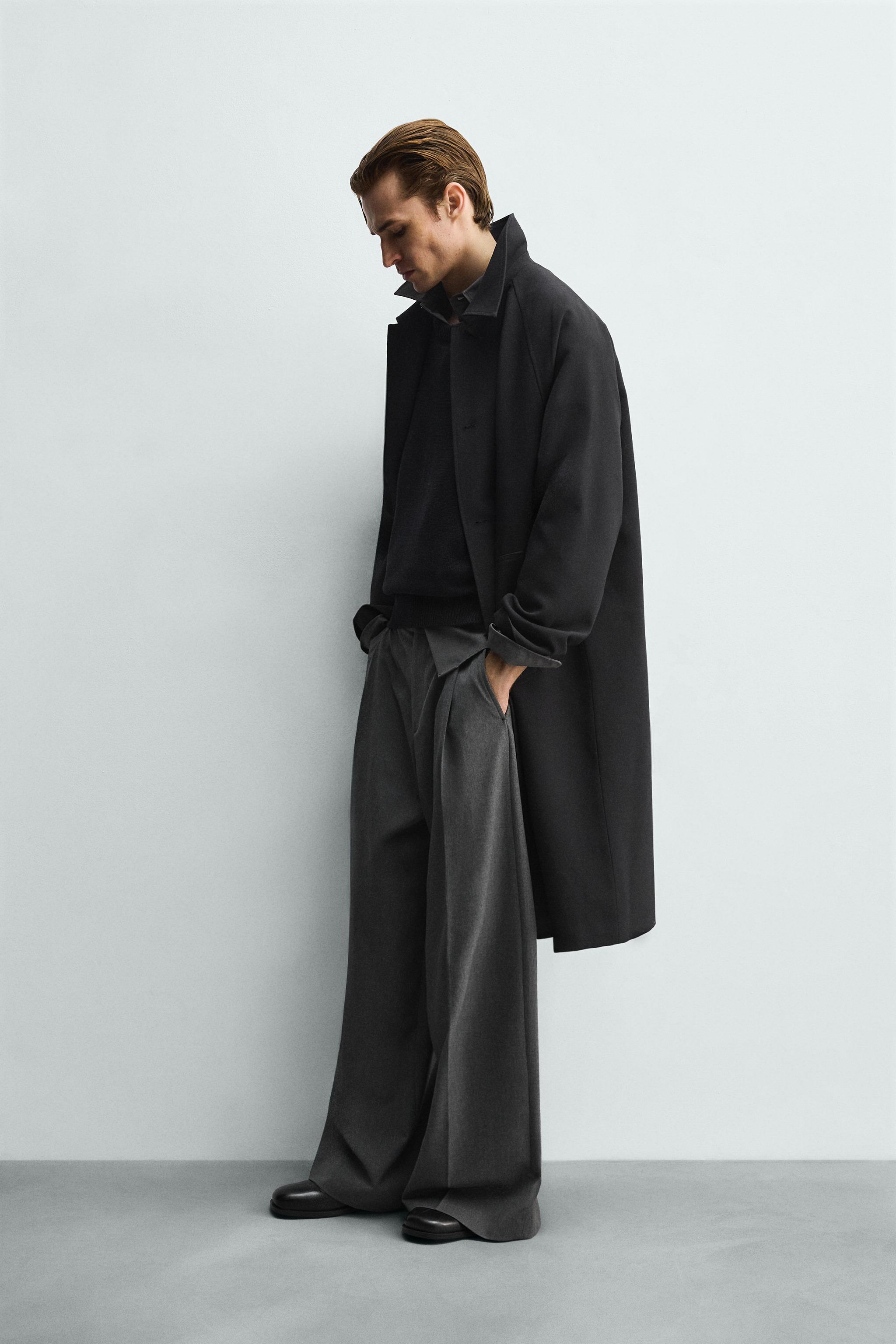 PLEATED WIDE FIT PANTS